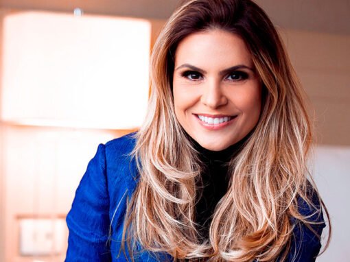 Aline Barros